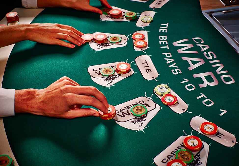 ایک اکاؤنٹ بنائیں یا Jackpot City کیسینو میں لاگ ان کریں۔