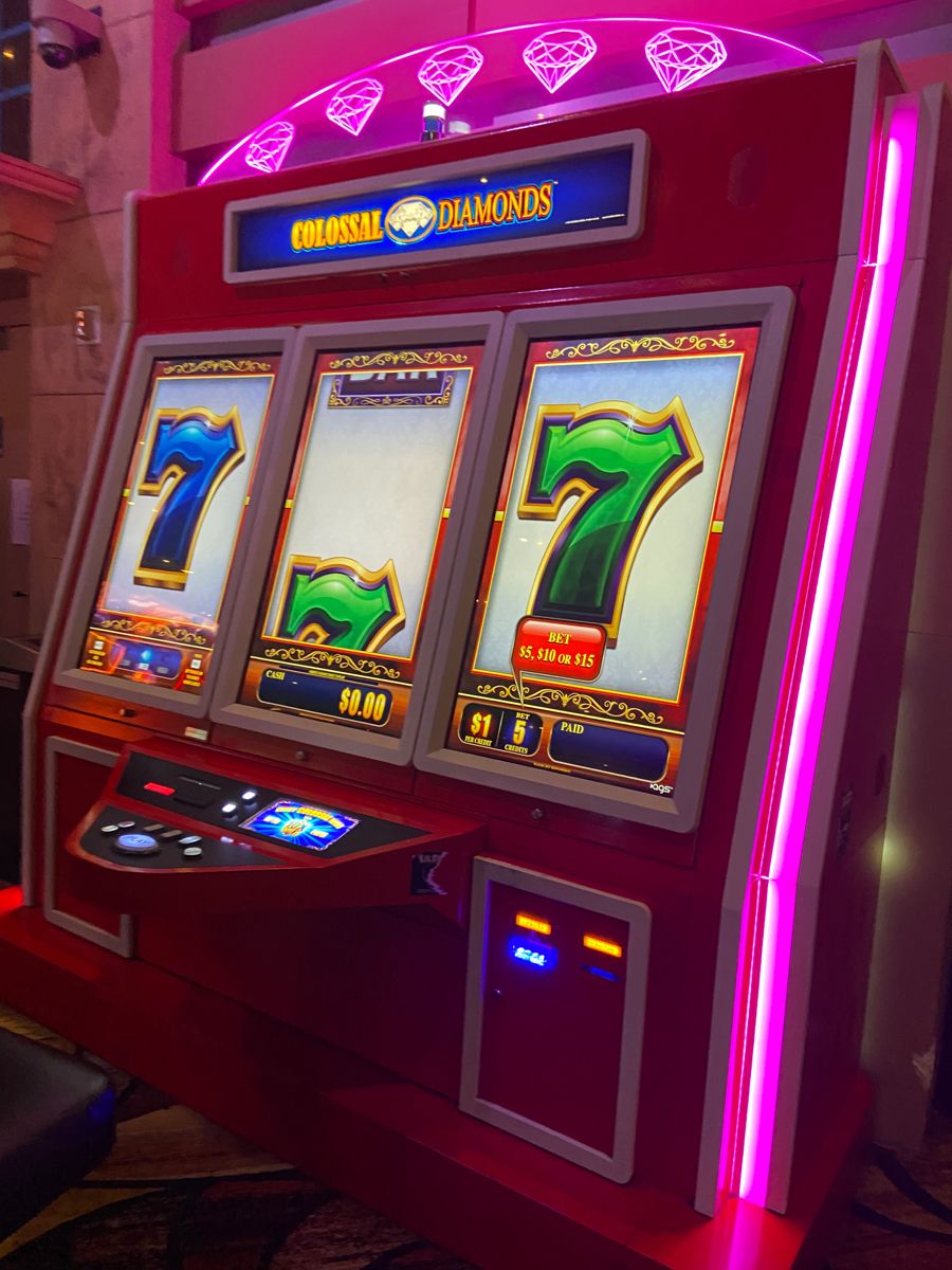 Jackpot City کیسینو میں سلاٹ کھیلنا شروع کریں۔